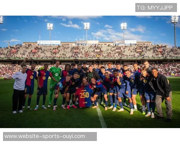 罗马主场迎战巴萨期待精彩对决与战术较量